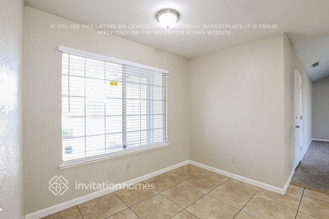 Building Photo - 18 Dempster Ct