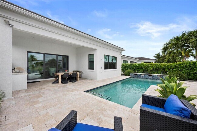 Building Photo - 13673 Artisan Cir