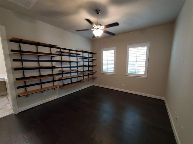 Building Photo - 2846 Lotus St