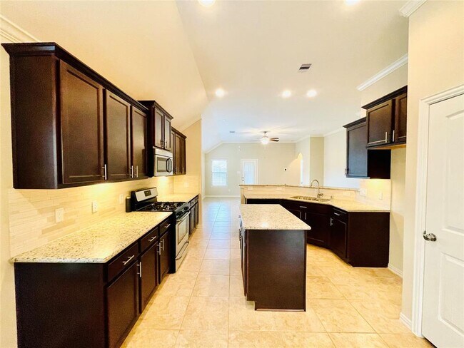 Building Photo - 17906 Sulgrave Dr