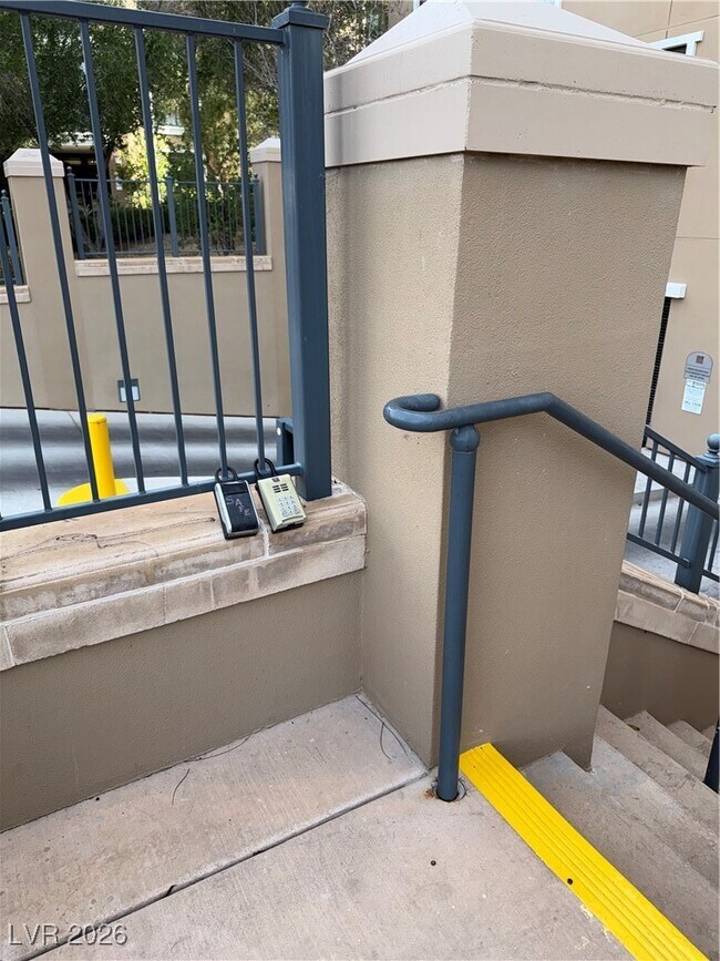 Building Photo - 29 Montelago Blvd