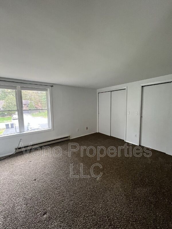 Building Photo - 130 Thimbleberry Rd