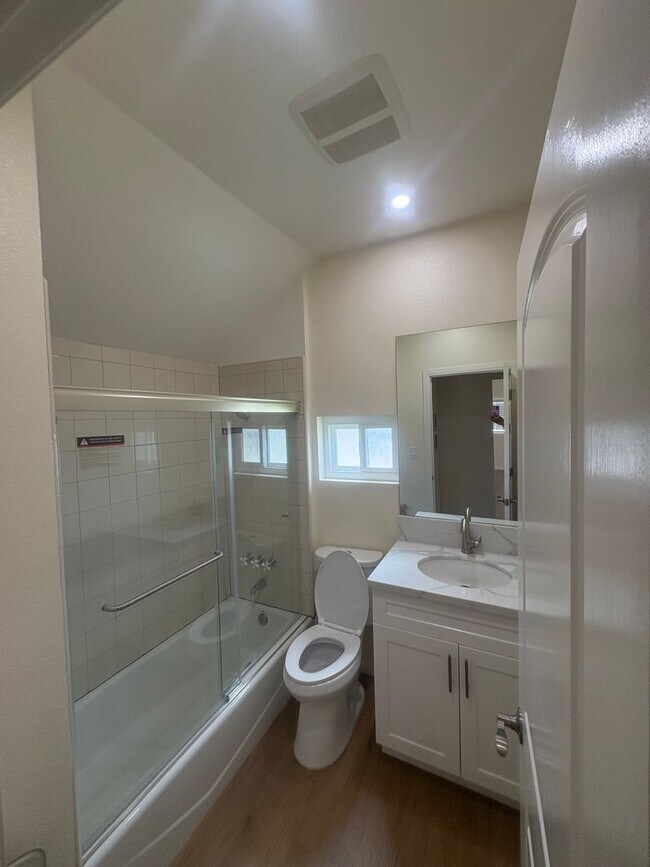 Building Photo - 232-248 Wolff Street