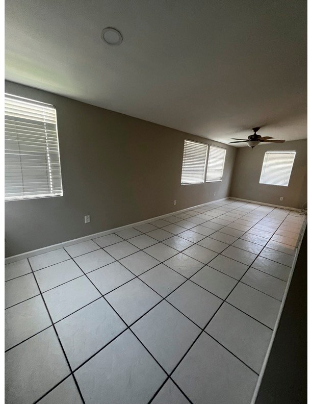 Building Photo - 2880 Greenbriar St