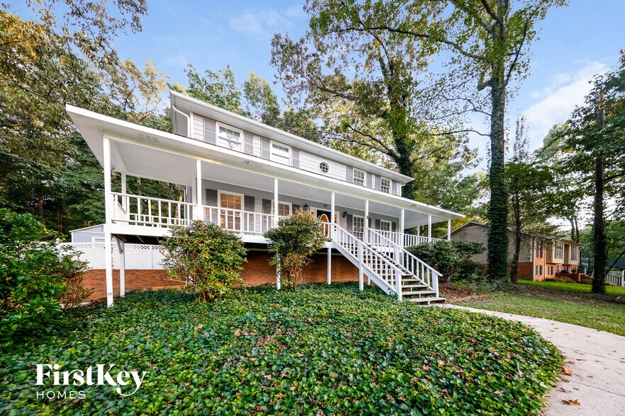 Building Photo - 532 Russet Bend Dr
