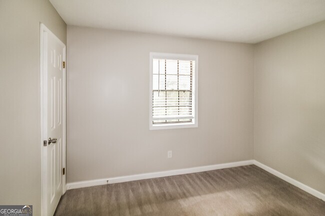 Building Photo - 3691 Quail Hollow Trail