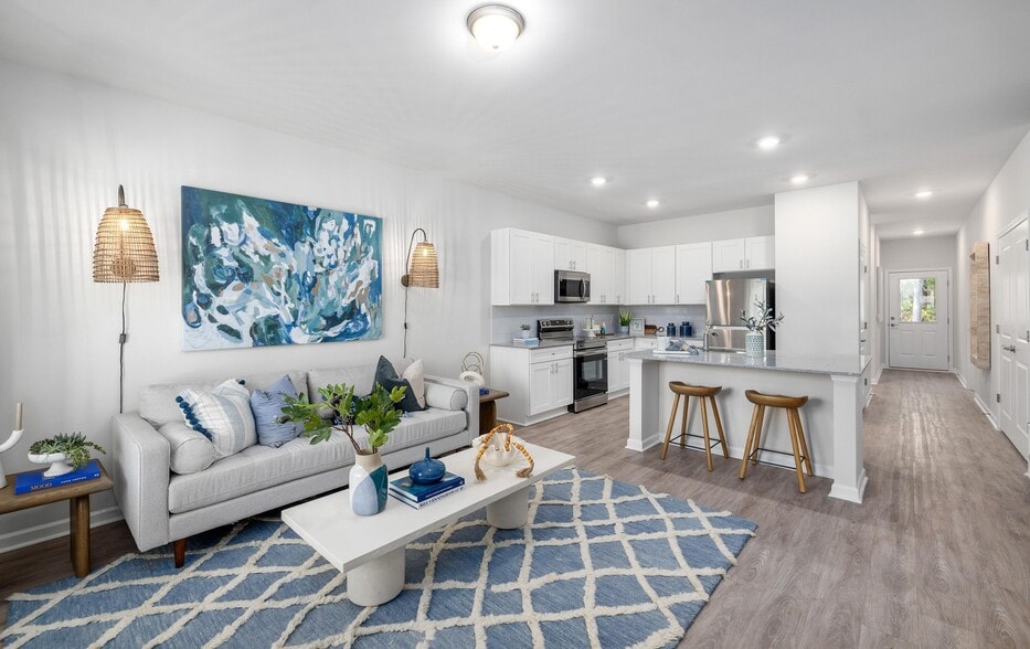 Living Room - Creekside Cottages at Opelika