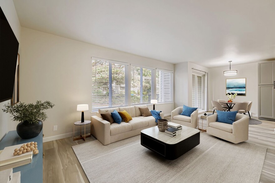 Interior Photo - Lynnwood Country Club
