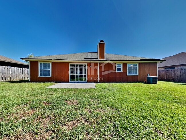 Building Photo - 7212 Glendyne Dr S