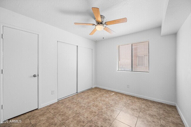 Building Photo - 2650 E McKellips Rd