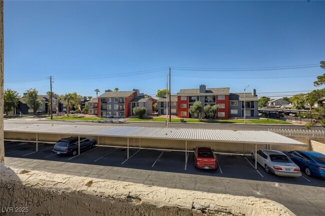Building Photo - 2977 Juniper Hills Blvd