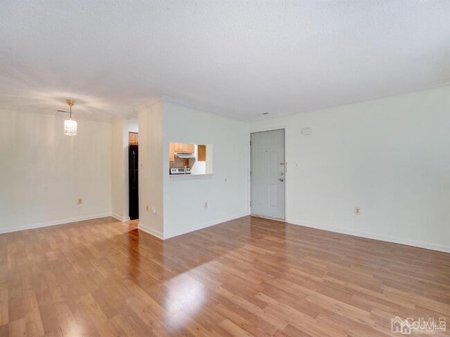 Building Photo - 1513 Ravens Crest Dr