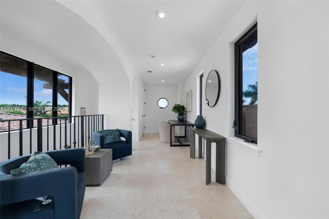 Building Photo - 6226 Paradise Point Dr