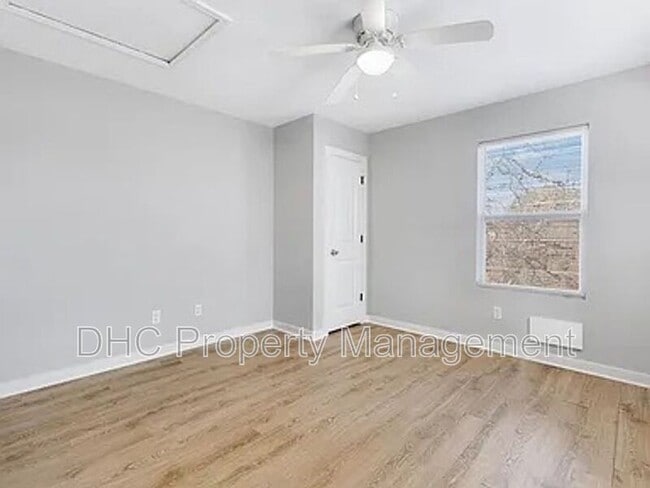 Building Photo - 1484 Norman Berry Dr