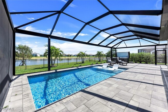 Building Photo - 11477 Canopy Loop