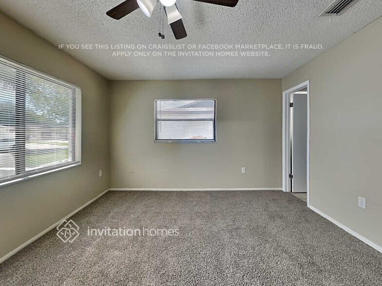Building Photo - 11206 Wheeling Dr
