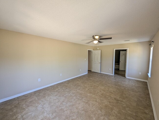 Building Photo - 9708 Parker Lake Cir