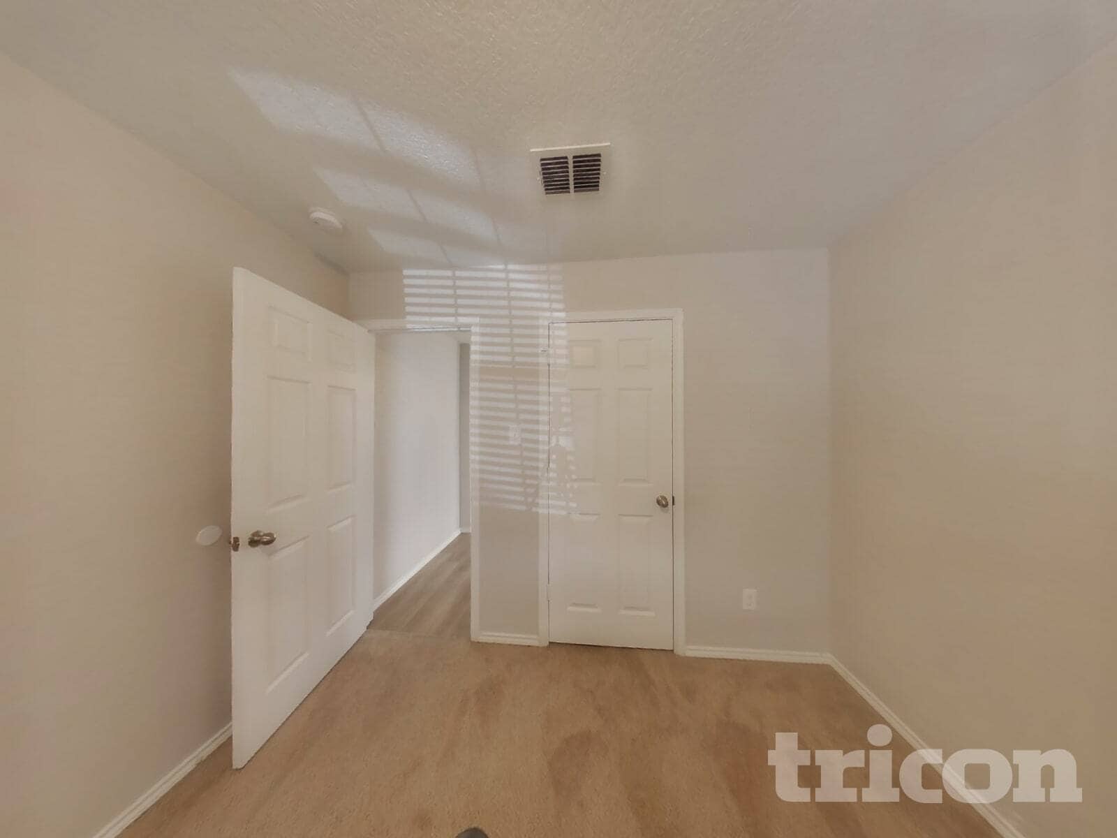 Building Photo - 8615 Silver Willow