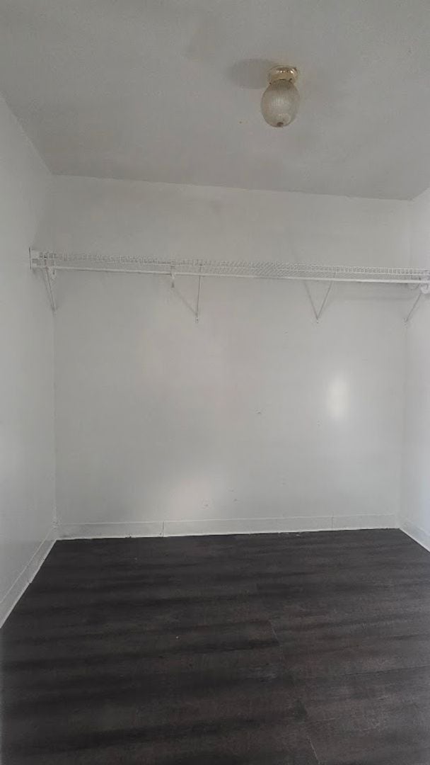 Building Photo - 4/1