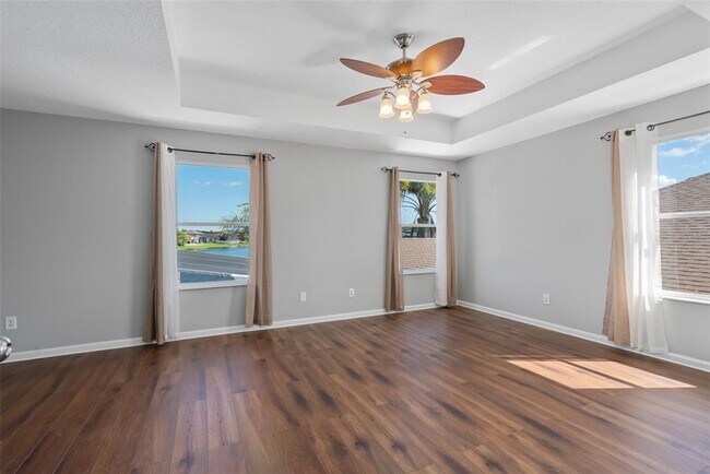 Building Photo - 1555 Harrier Dr