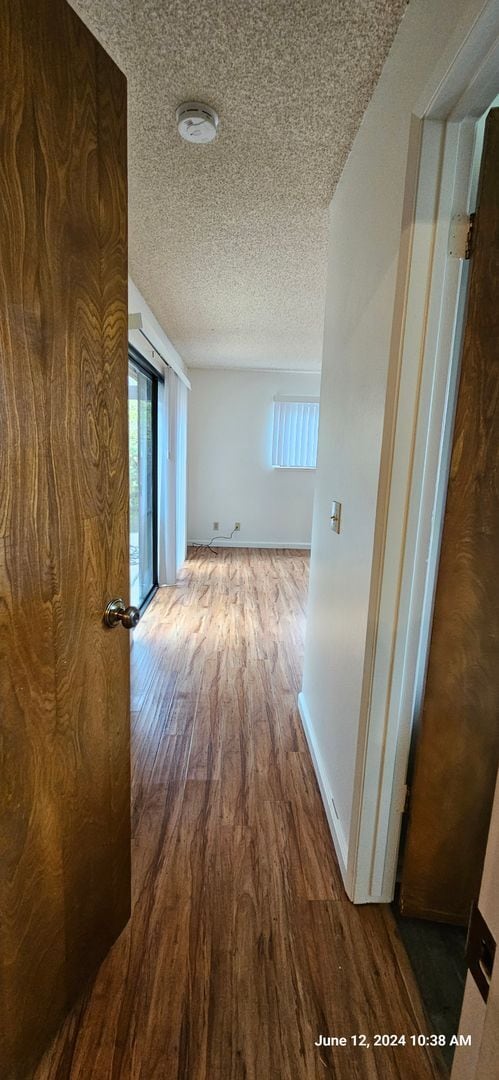 Building Photo - Creekridge Villas Single Story Condo in Ga...