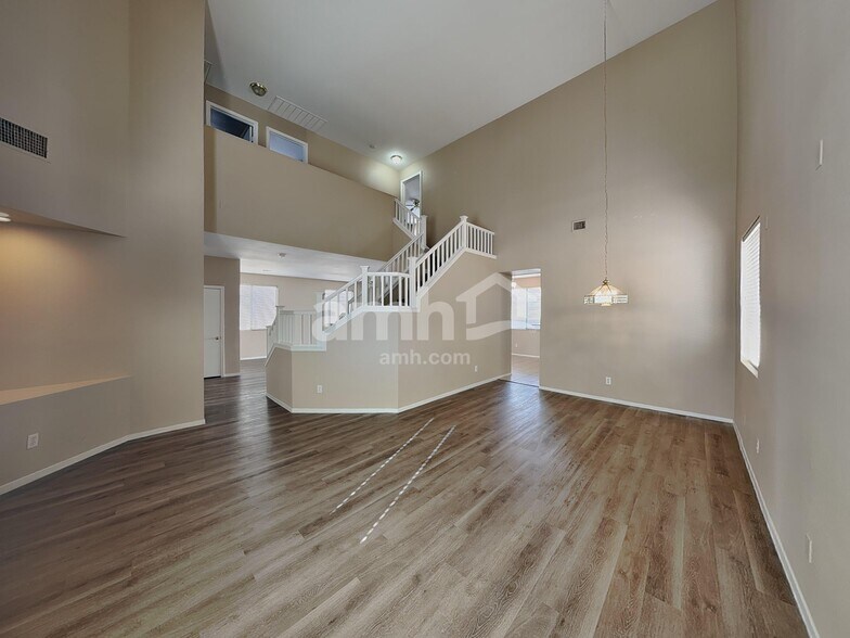 Building Photo - 5934 Bushra Ct