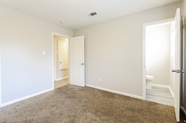 Building Photo - 9700 Stardust Trail