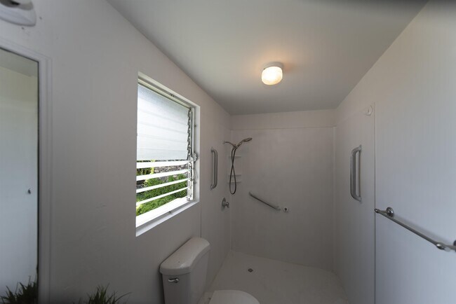 Building Photo - 2464 Kula Kolea Dr