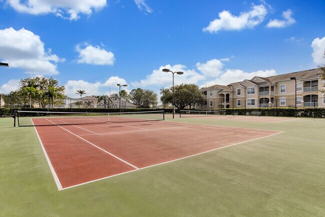 Building Photo - 8157 Sun Palm Dr