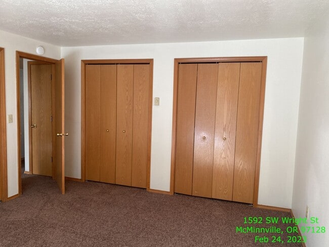 Building Photo - 1592 SW Wright St