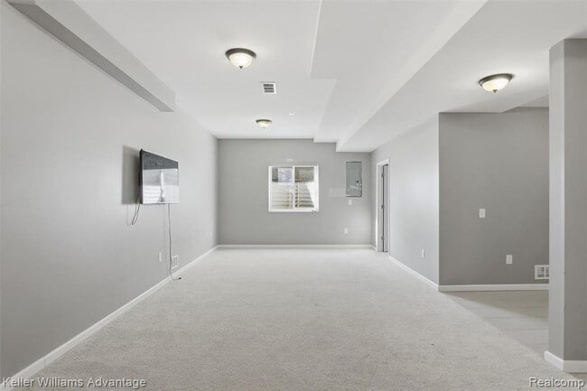 Building Photo - 1625 Emerald Pines Dr
