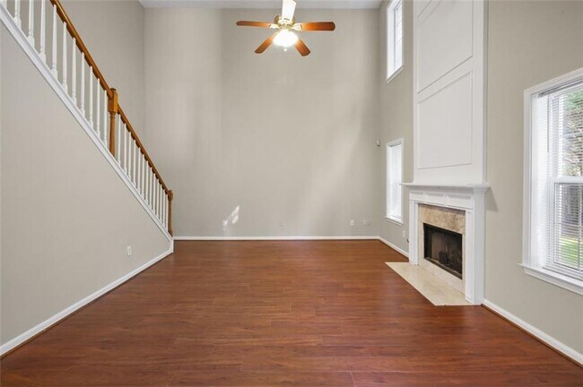 Building Photo - 1442 Glenover Cir