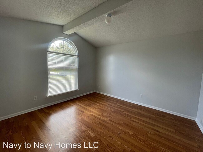 Building Photo - 3 br, 2 bath House - 12563 Glamdring Court