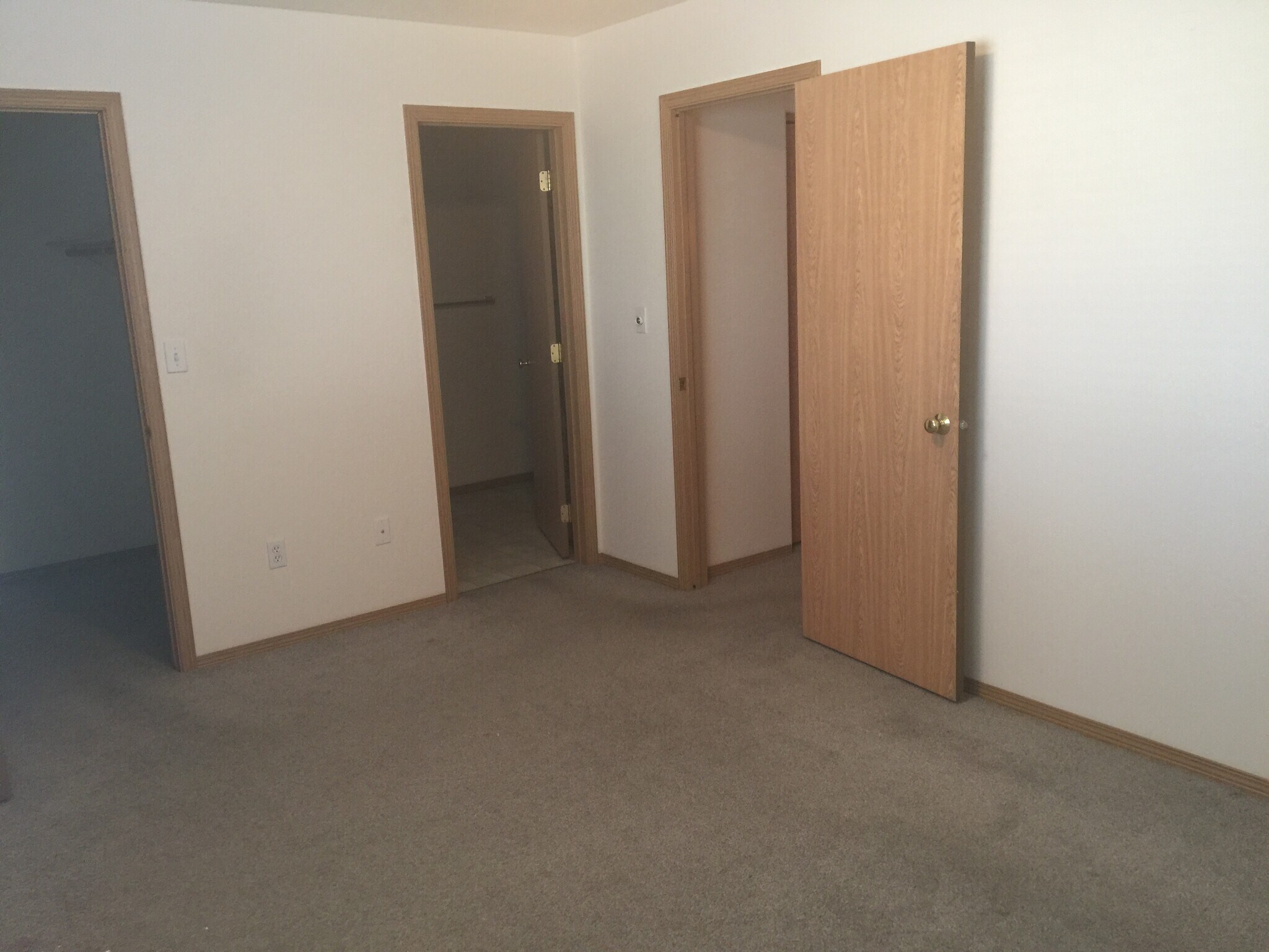 Building Photo - 2342 NW Ridgeline Dr