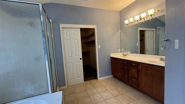 Building Photo - 14605 Staked Plains Loop