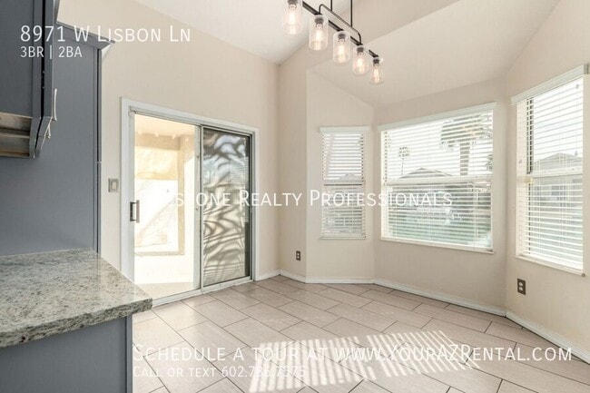 Building Photo - 8971 W Lisbon Ln