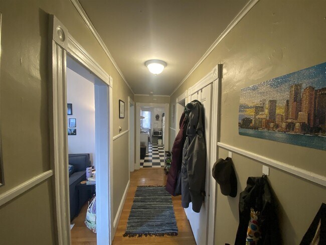 Building Photo - 377 Highland Ave
