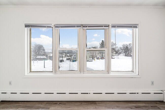 Building Photo - 1127 N 3rd St