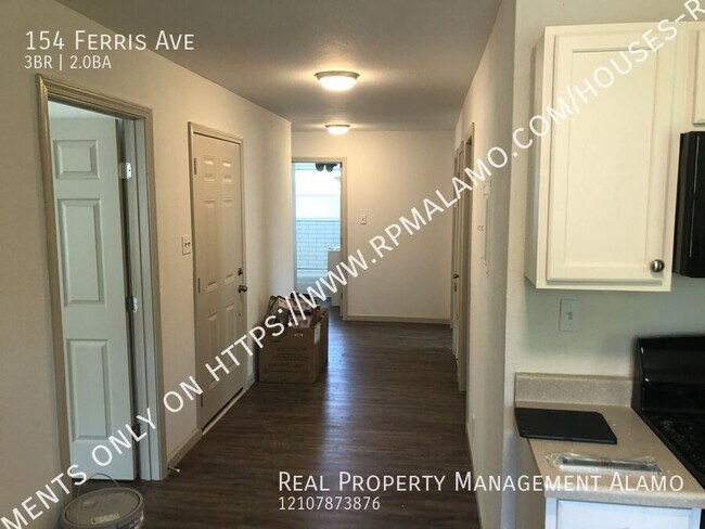 Building Photo - 154 Ferris Ave