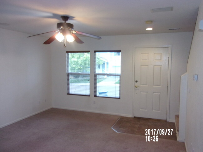 Building Photo - Morrison - 3 Bedroom, 2 Bath (46SW)