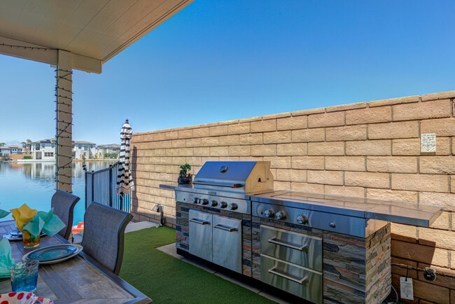 Building Photo - 84626 Litorale Ct