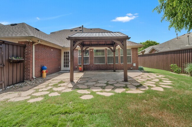 Building Photo - 6412 Autumn Trail