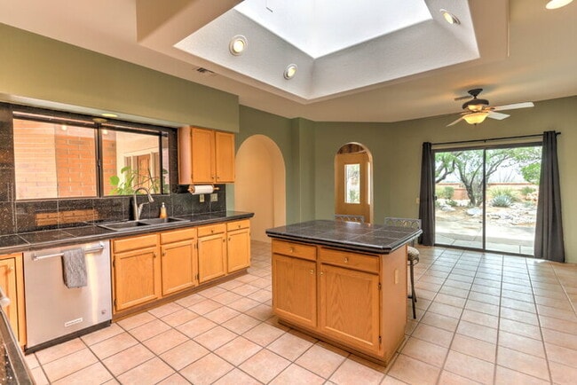 Building Photo - San Ignacio Vistas - Green Valley (Age Restricted community, at least one person must be 55 or ol...