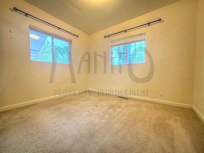 Building Photo - Downriver Bungalow