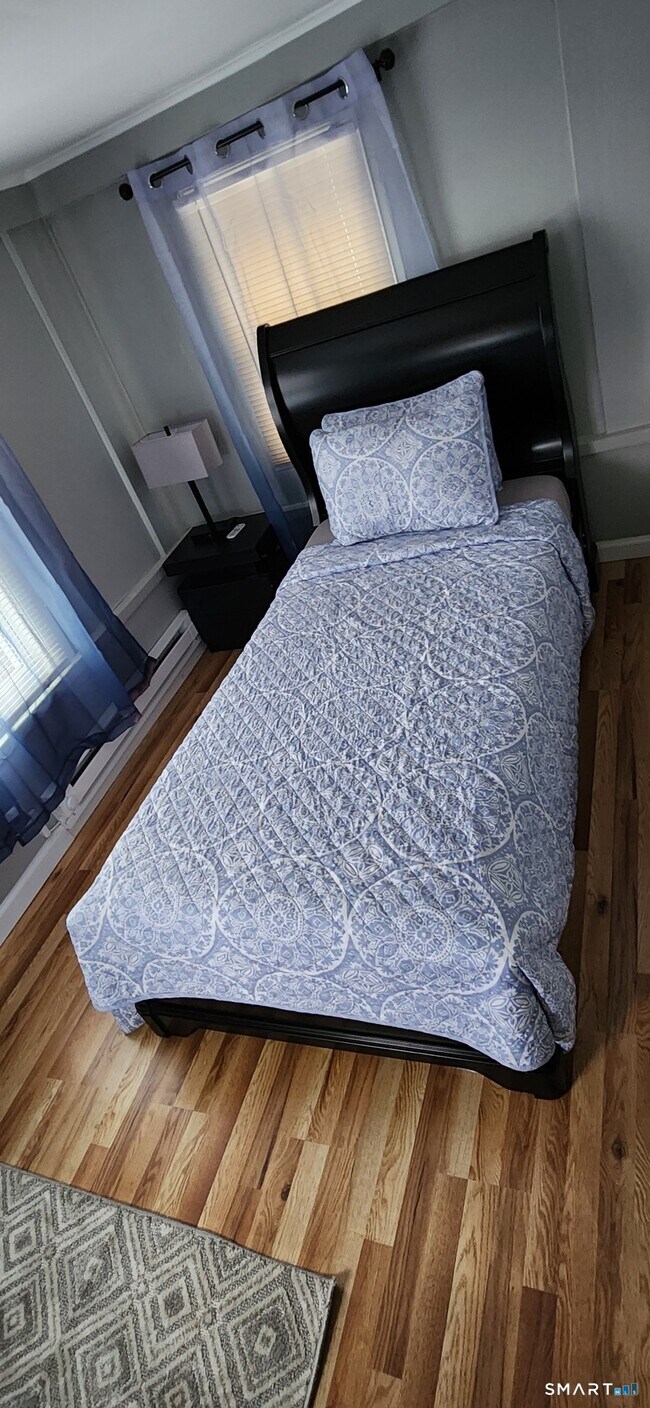 Building Photo - 181 Harlem Ave