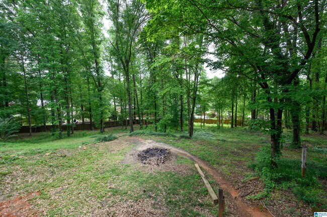Building Photo - 49 Beech Cir