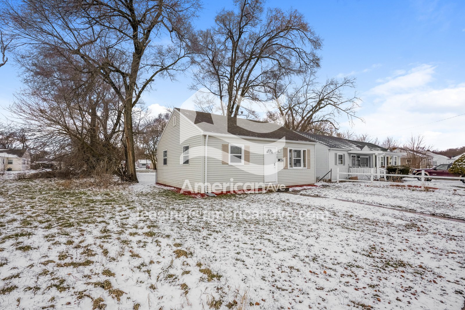 Building Photo - 233 N Wellington St