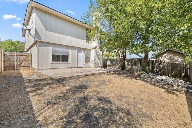 Building Photo - 8703 Cretys Cove