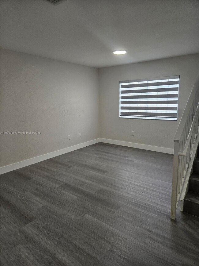 Building Photo - 6752 NW 182nd St