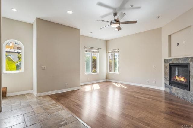 Building Photo - 4060 1st Ave.